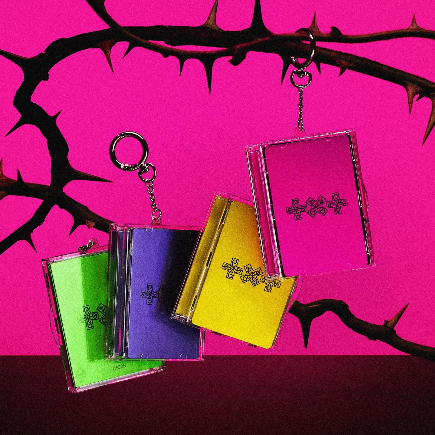TXT 7TH YEAR: A Moment of Stillness in the Thorns (Photocard Case Ver.)