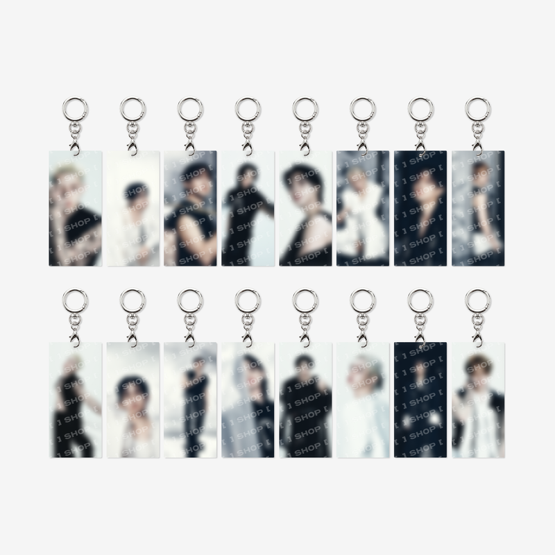 [PRE-ORDER] Stray Kids [RUN IT MD] SECRET ACRYLIC KEYRING