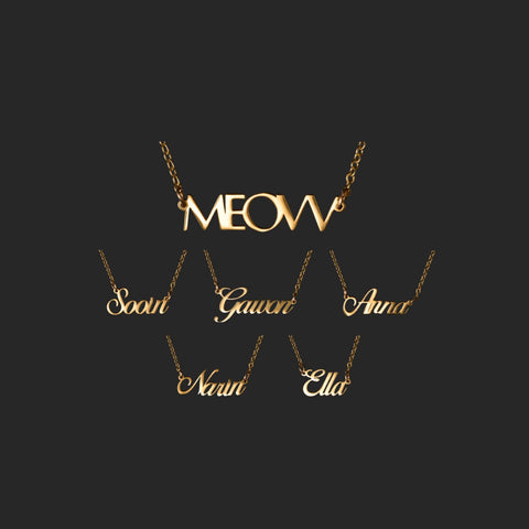 [PRE-ORDER] MEOVV NAME PLATE NECKLACE - MY EYES OPEN VVIDE OFFICIAL MD